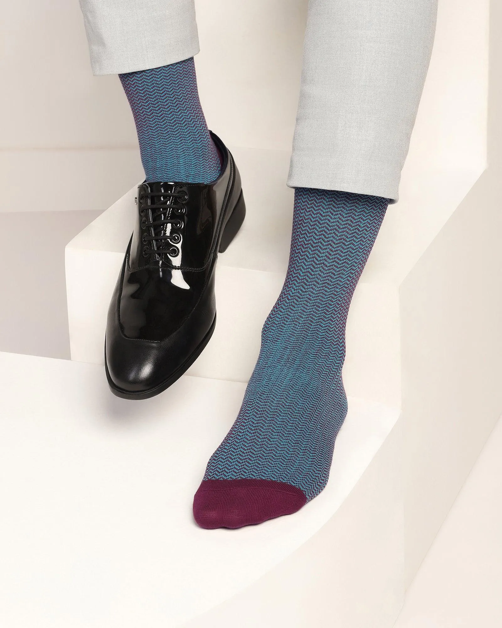 Cotton Dark Wine Jacquard Socks - Tusken