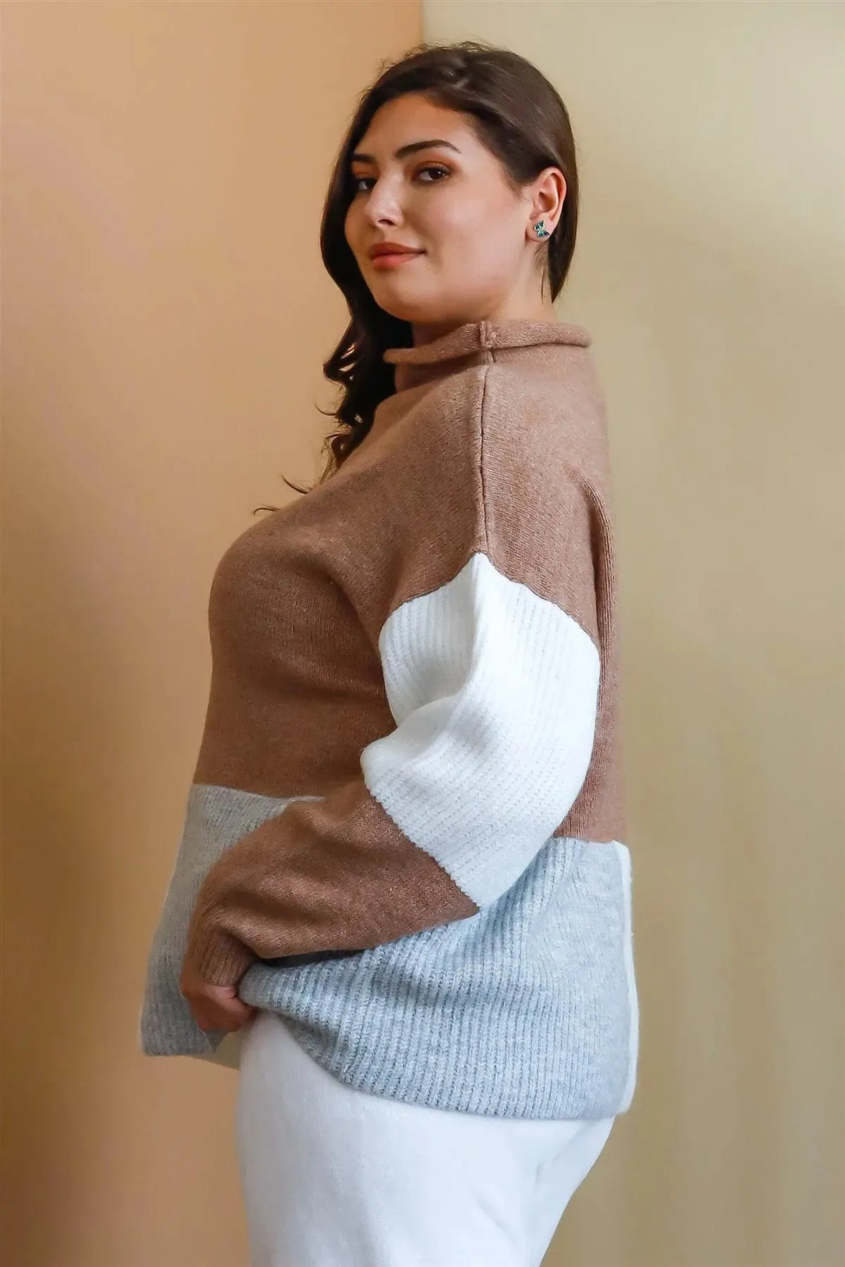 Junior Plus Cocoa Multi Color Colorblock Knit Mock Neck Sweater /3-2-1