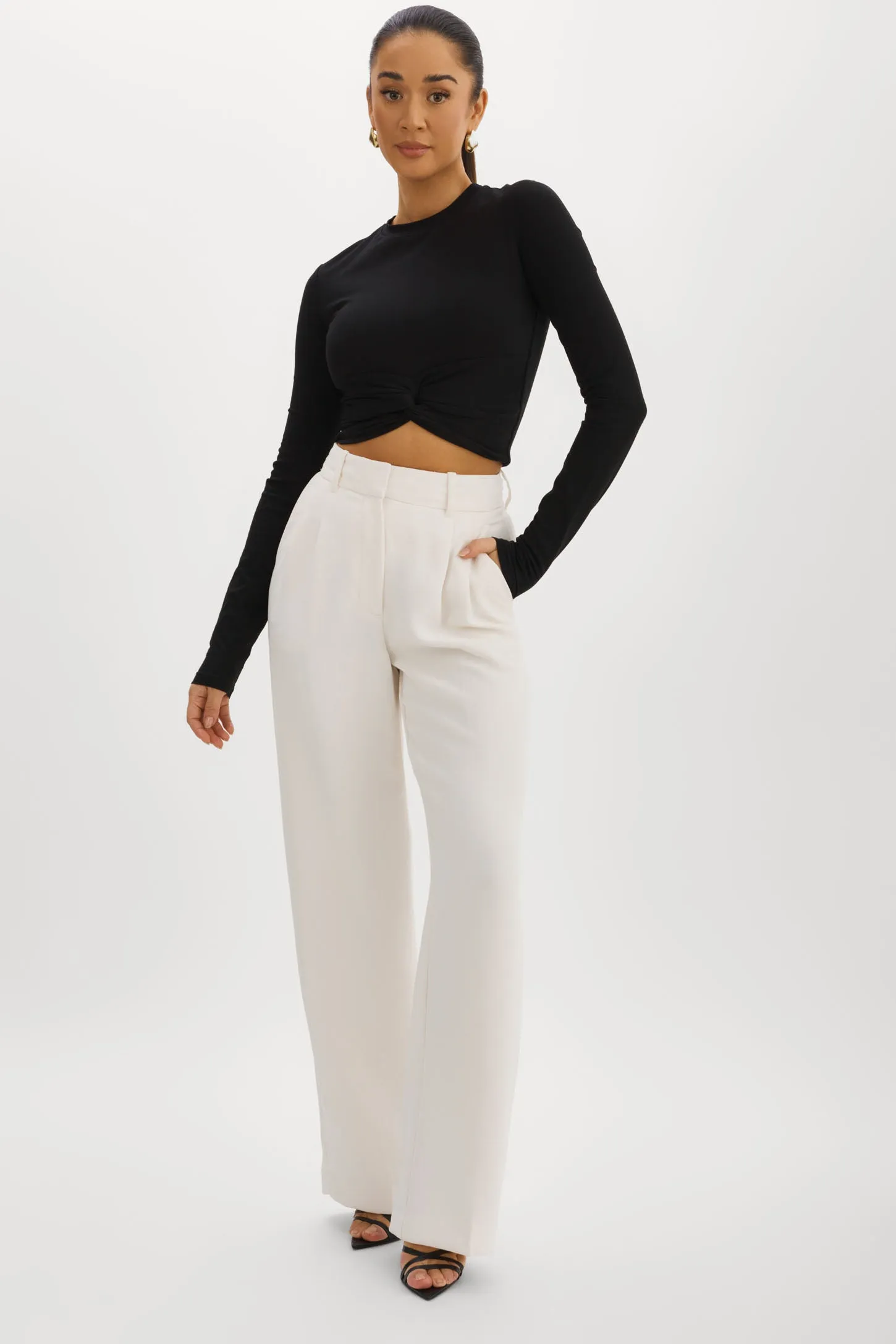 KSENIA | Twist Top