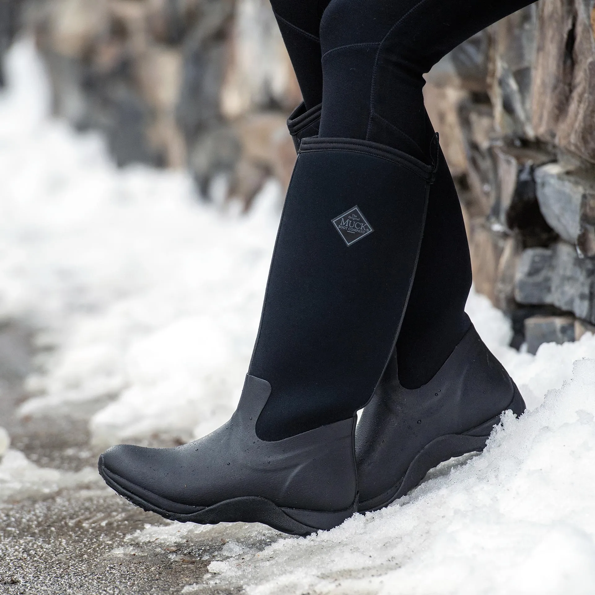Muck Footwear  Women's Arctic Adventure Arctic Adventure Black M