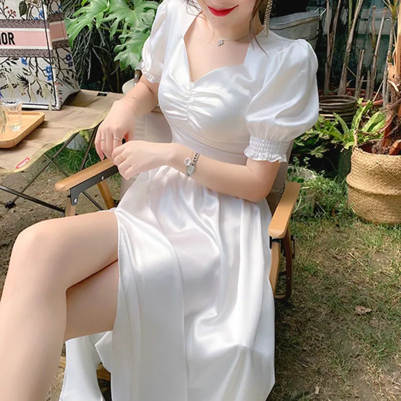 Robe coréenne satinée