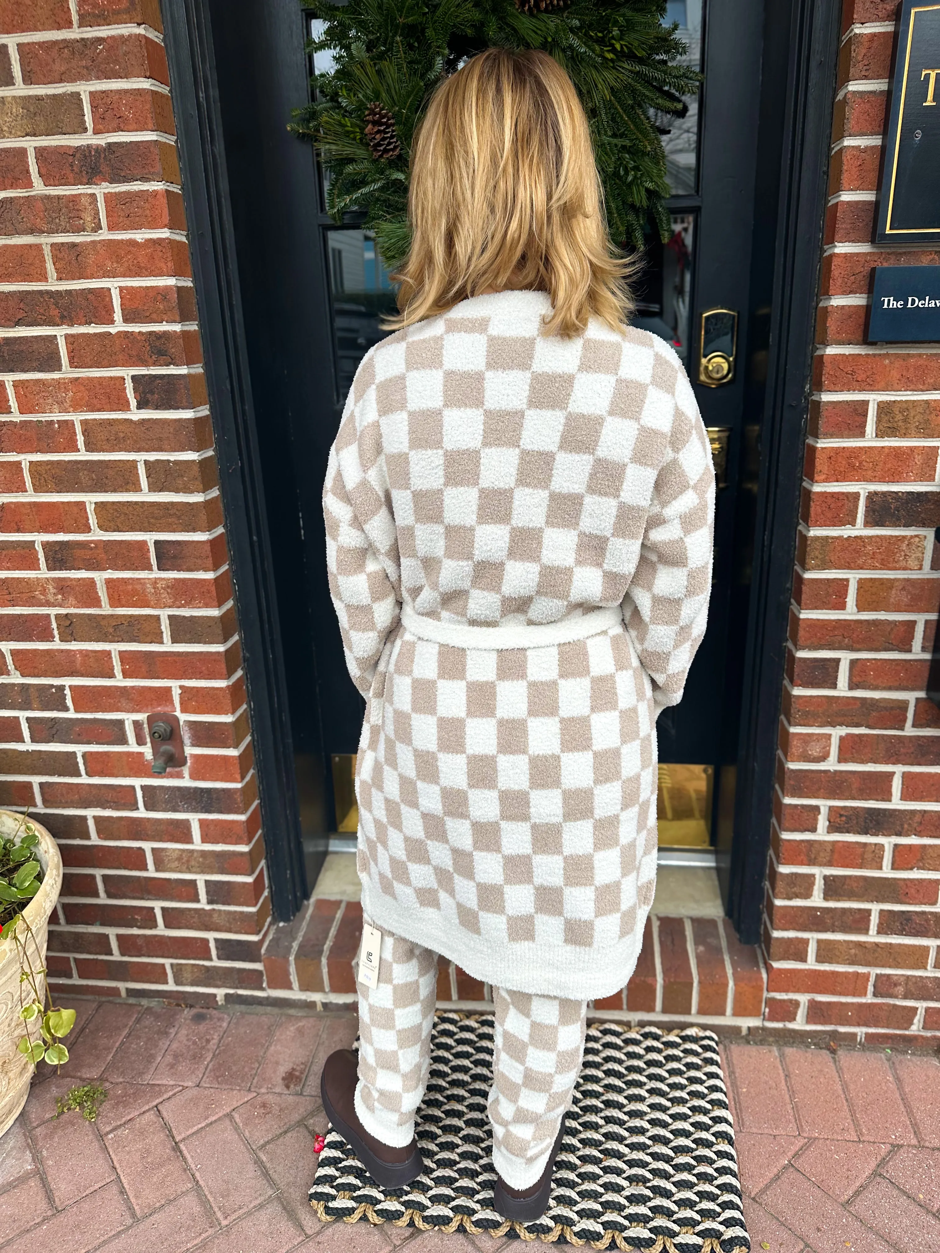 Ultra Soft Beige Checkered Robe with Pockets