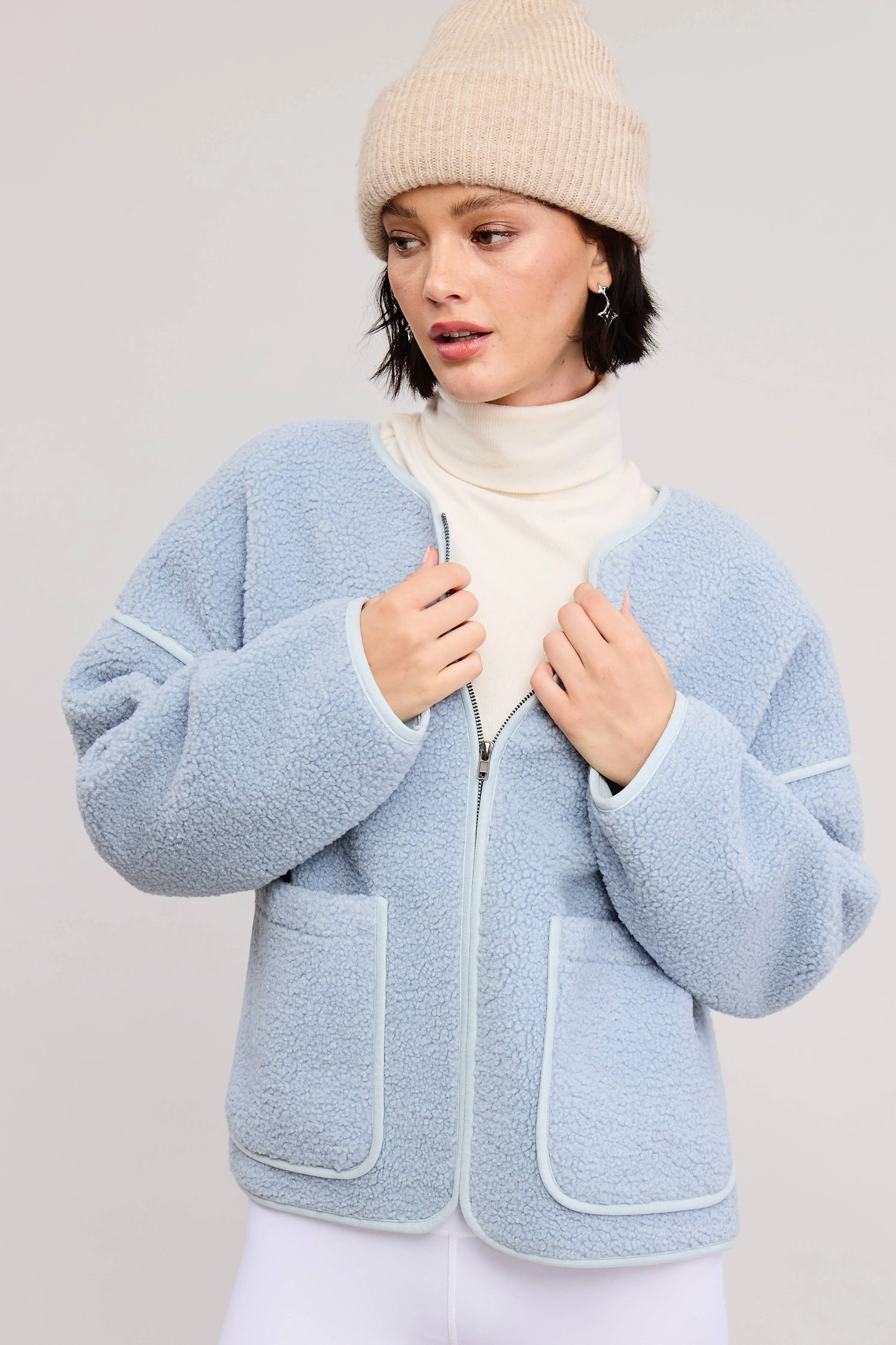 ZIP-UP CONTRAST TRIM SHERPA KNIT JACKET